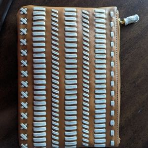 J. McLaughlin Clutch